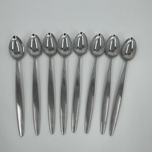 Vintage Stainless Steel Japan Leaf Pattern Iced Teaspoon. 7 1/2" Long Set Of‎ 8